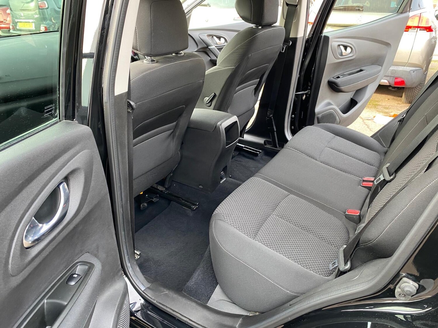 Used Renault Kadjar 2018 for sale - 77438625: Photo 16