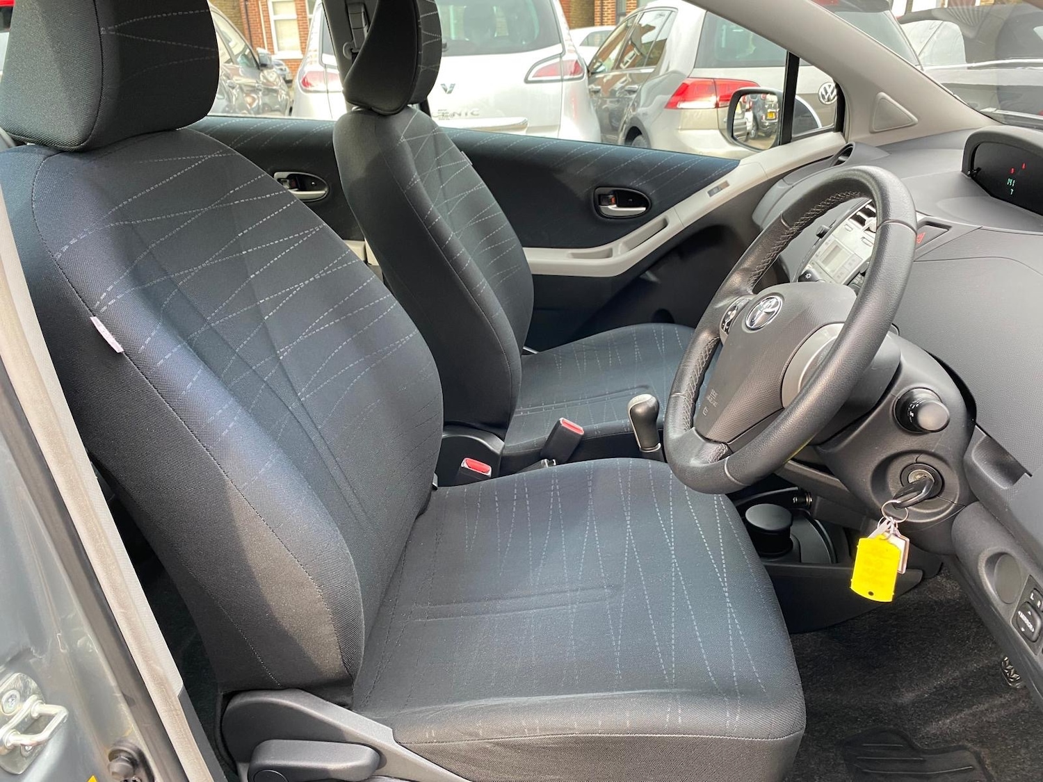 Used Toyota Yaris 2008 for sale - 77609849: Photo 12