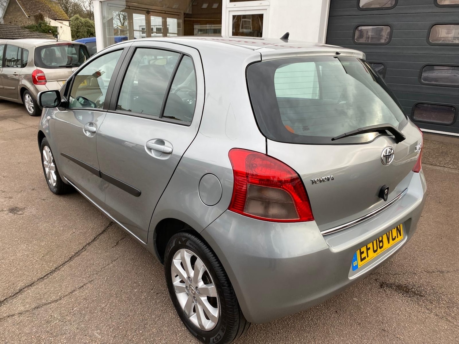 Used Toyota Yaris 2008 for sale - 77609849: Photo 22