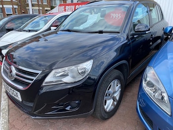 Used Volkswagen Tiguan 2011 for sale - 79424656: Photo
