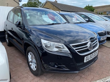 Used Volkswagen Tiguan 2011 for sale - 79424656: Photo