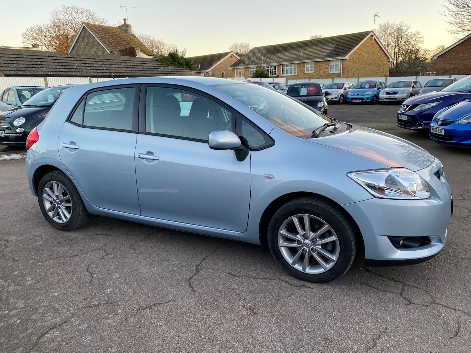 Used Toyota Auris 2009 for sale - 77118699: Photo 4
