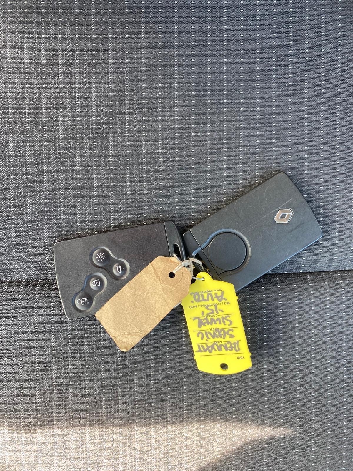 Used Renault Scenic 2015 for sale - 76030863: Photo 21