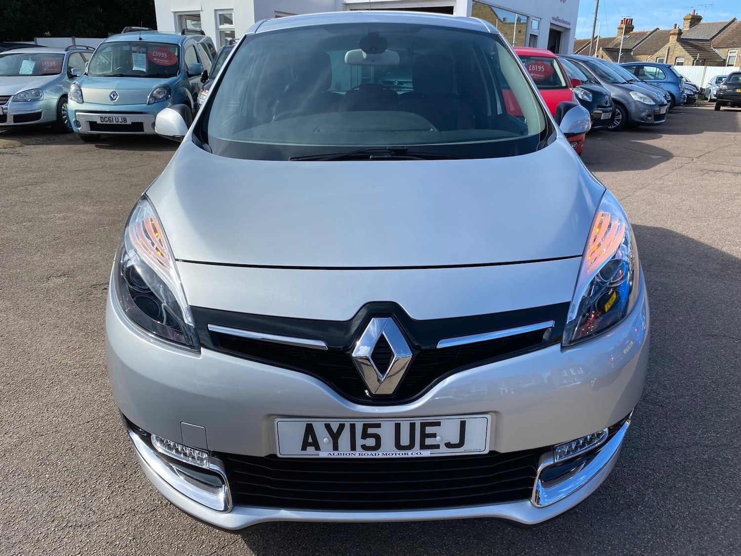 Used Renault Scenic 2015 for sale - 76030863: Photo 3