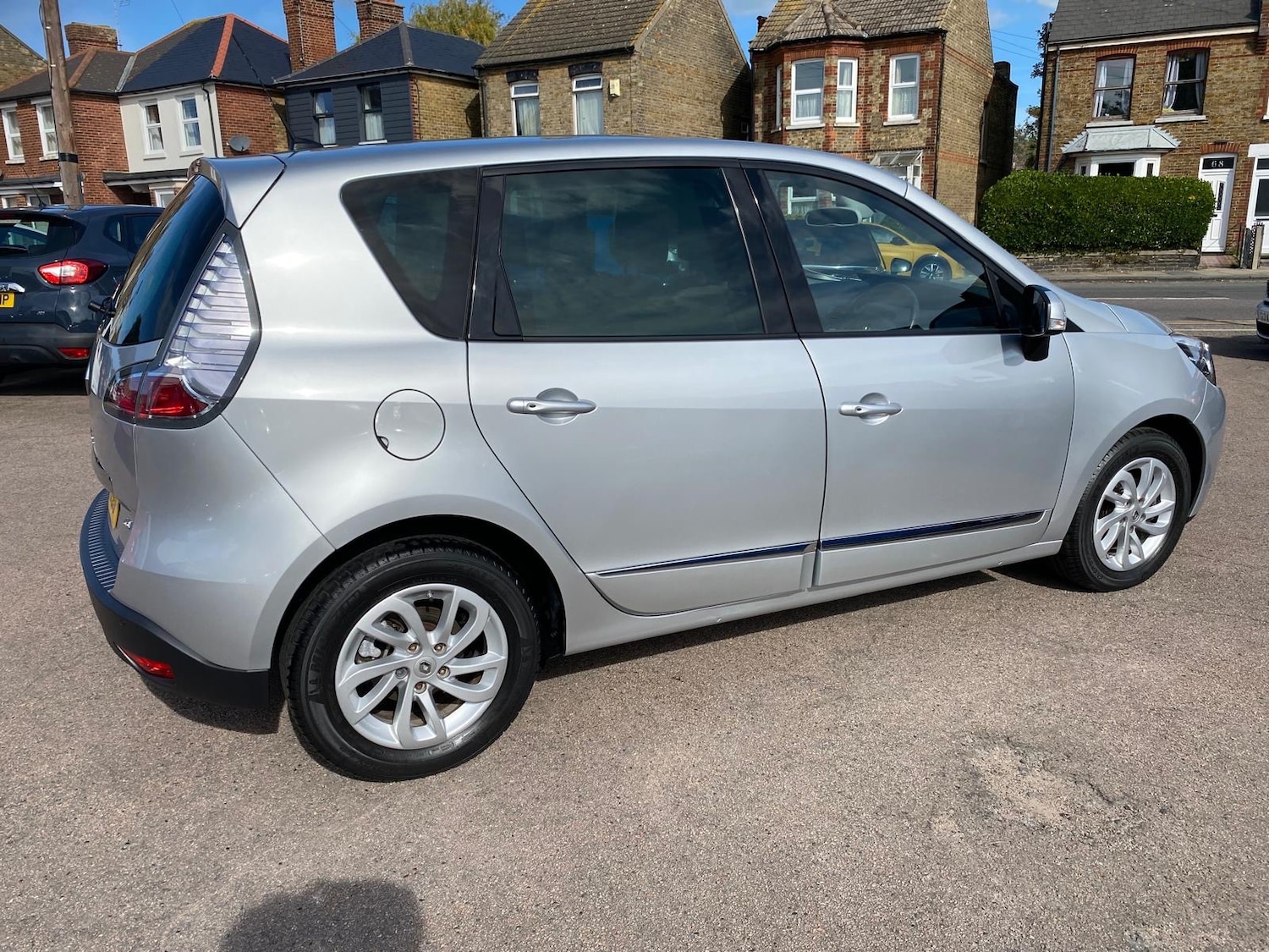 Used Renault Scenic 2015 for sale - 76030863: Photo 7
