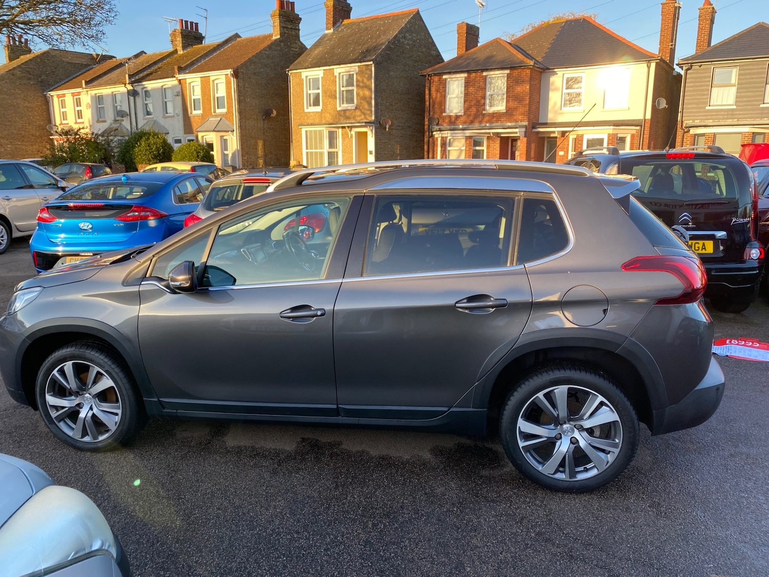 Used Peugeot 2008 2018 for sale - 76768961: Photo 11