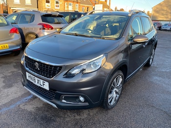 Used Peugeot 2008 2018 for sale - 76768961: Photo