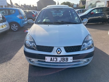 Used Renault Clio 2003 for sale - 79267223: Photo