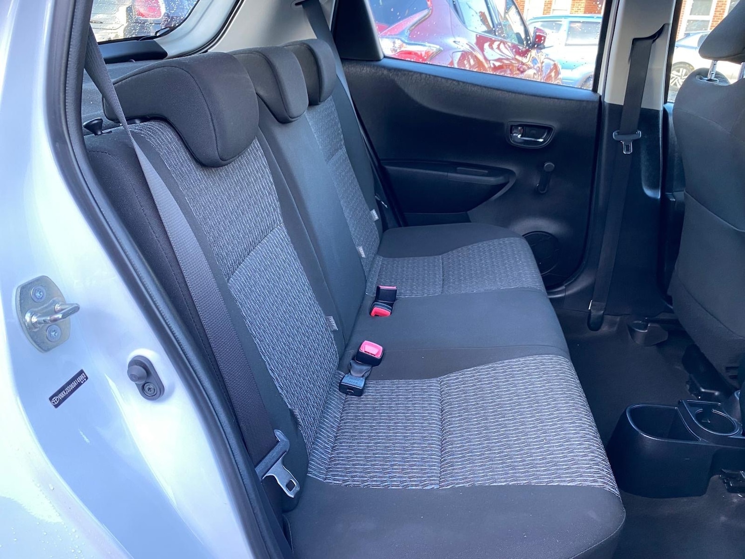 Used Toyota Yaris 2013 for sale - 77065413: Photo 13