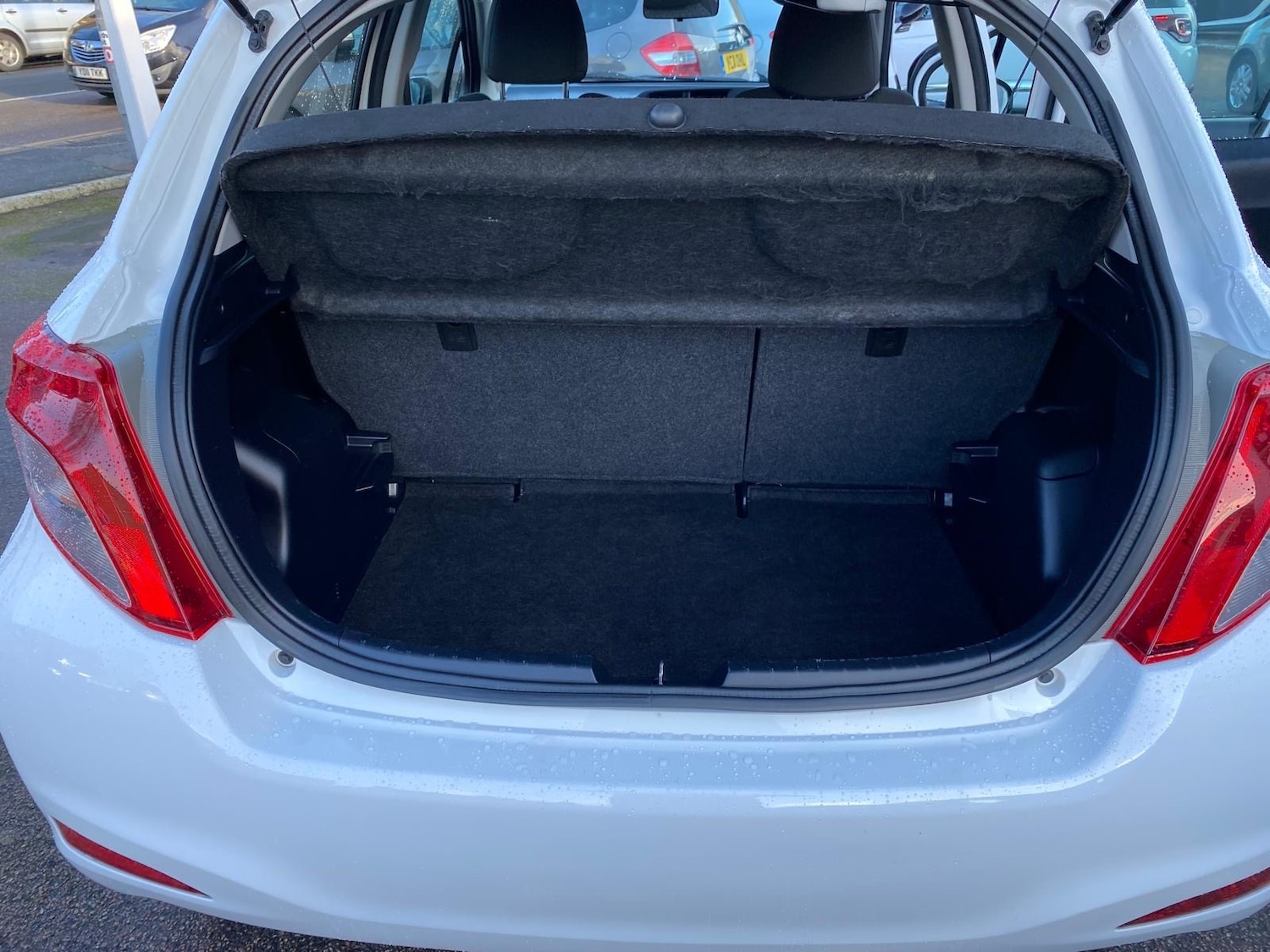 Used Toyota Yaris 2013 for sale - 77065413: Photo 14