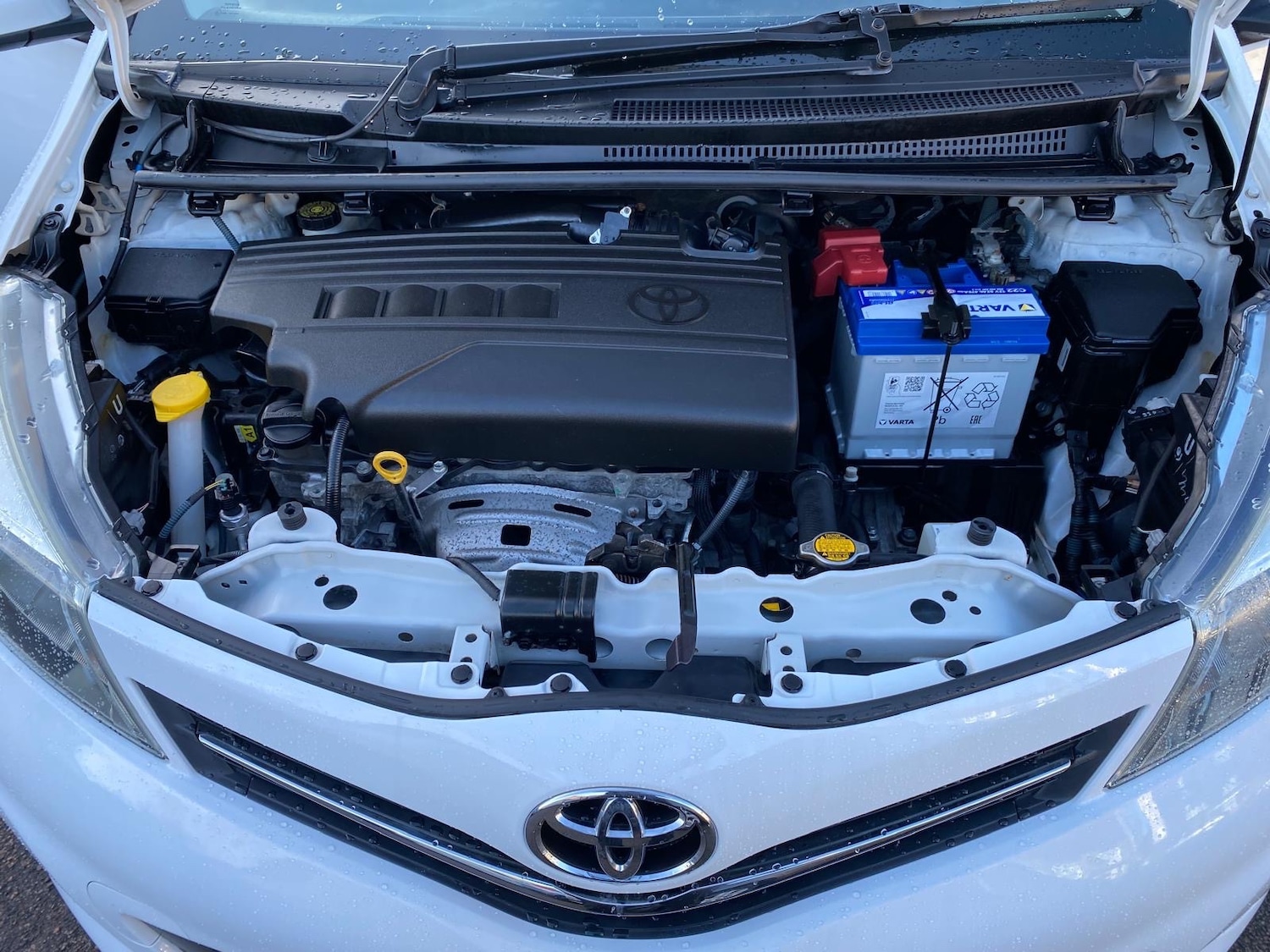 Used Toyota Yaris 2013 for sale - 77065413: Photo 20