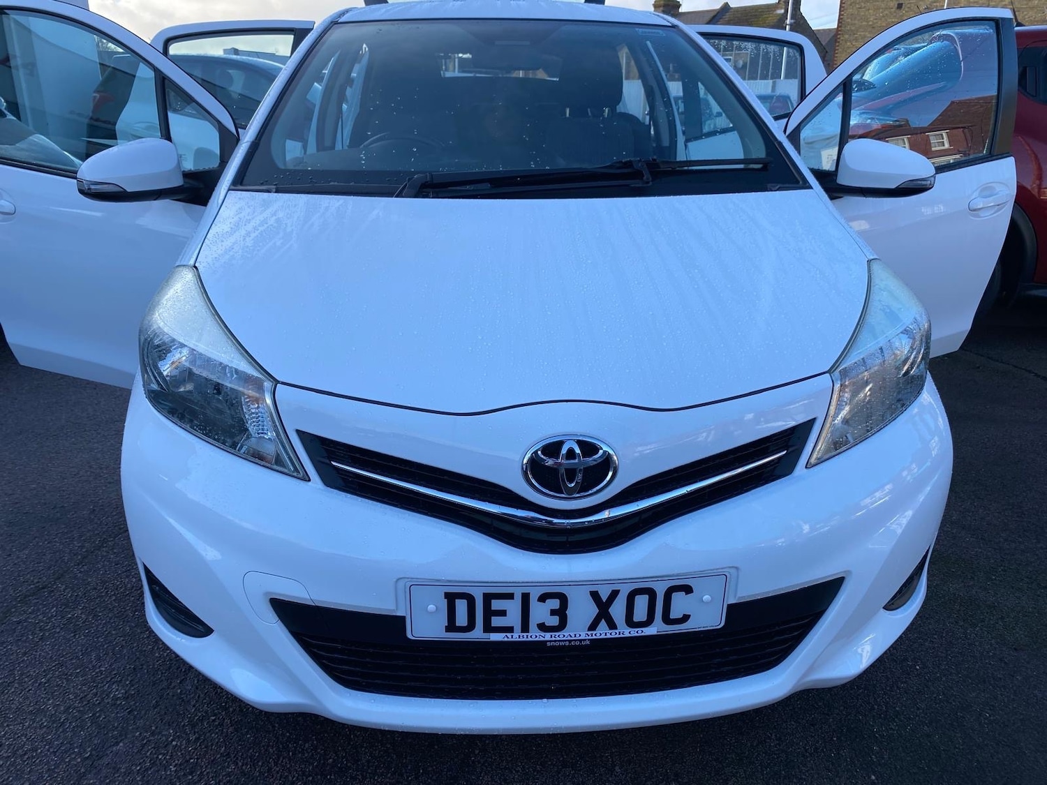 Used Toyota Yaris 2013 for sale - 77065413: Photo 7