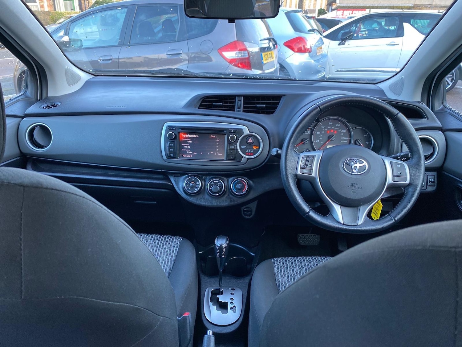 Used Toyota Yaris 2013 for sale - 77065413: Photo 9