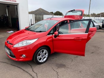 Used Ford Fiesta 2012 for sale - 79632996: Photo