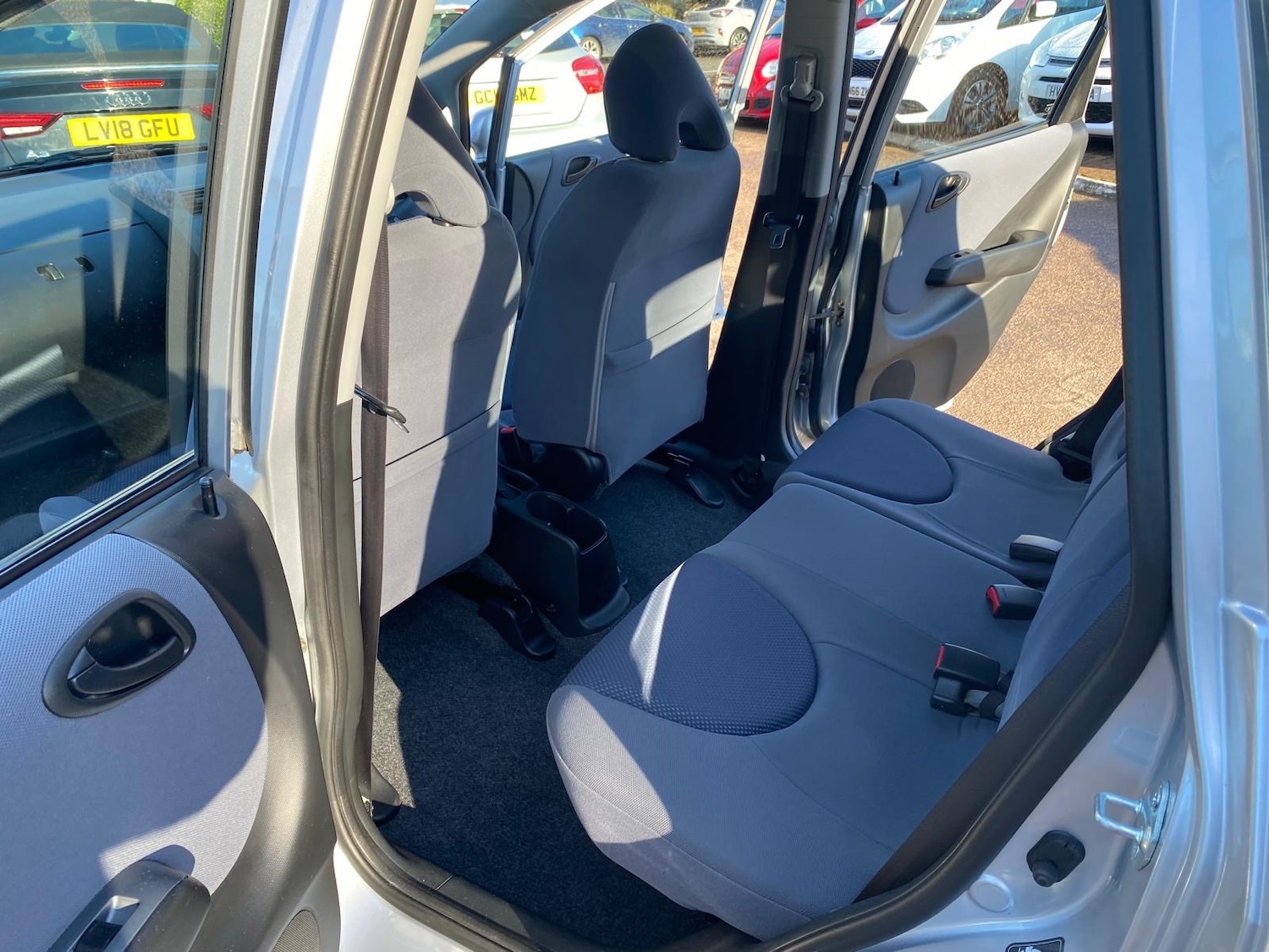 Used Honda Jazz 2002 for sale - 77065511: Photo 19