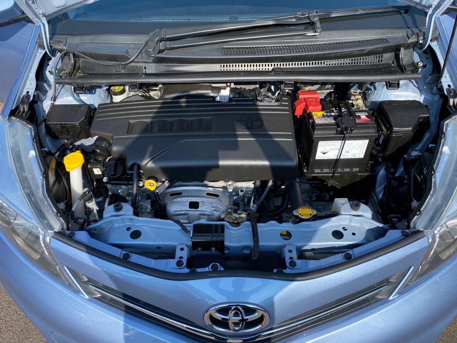 Used Toyota Yaris 2012 for sale - 76618843: Photo 8