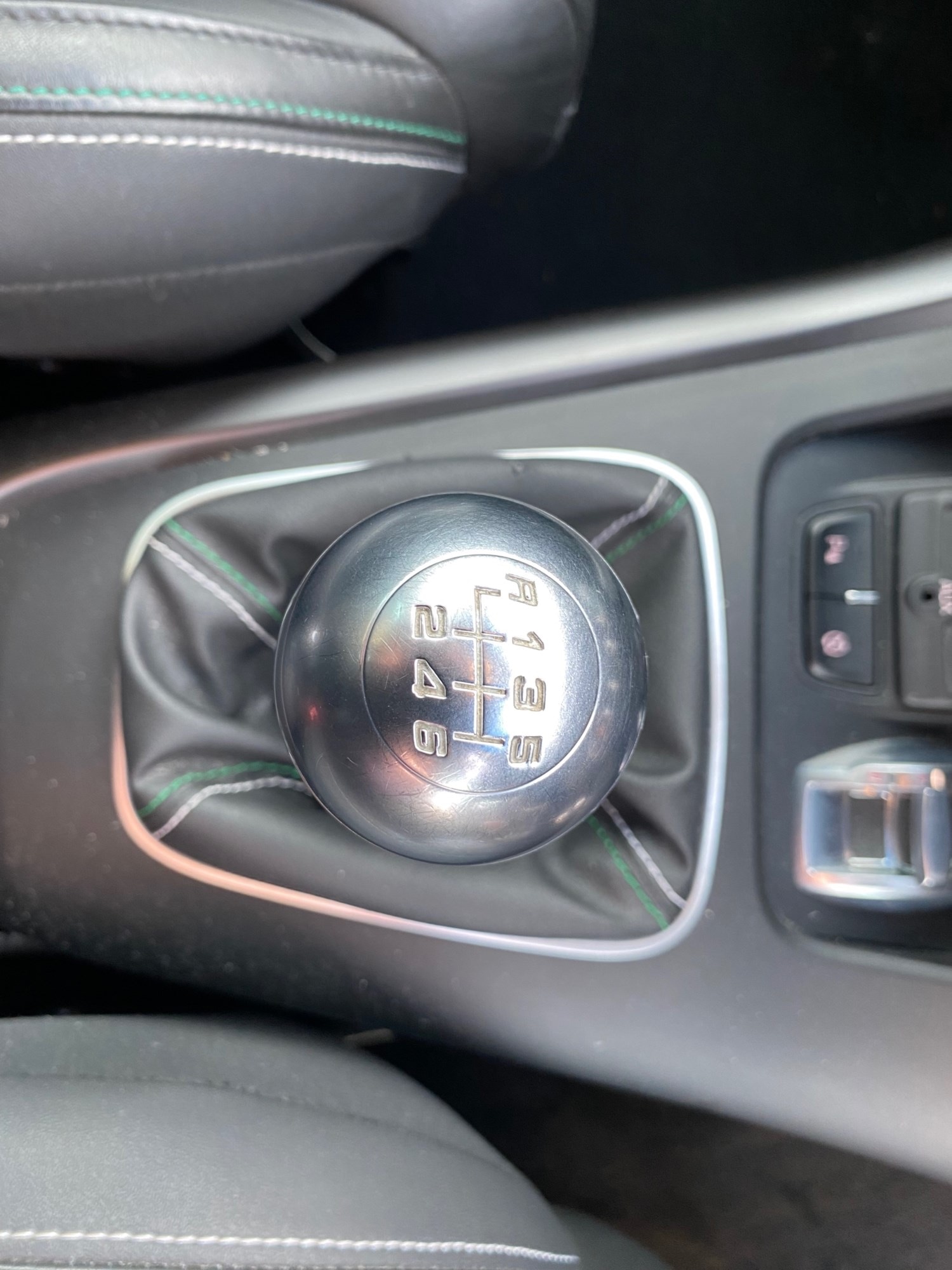 Used Nissan Micra 2012 for sale - 76534160: Photo 13