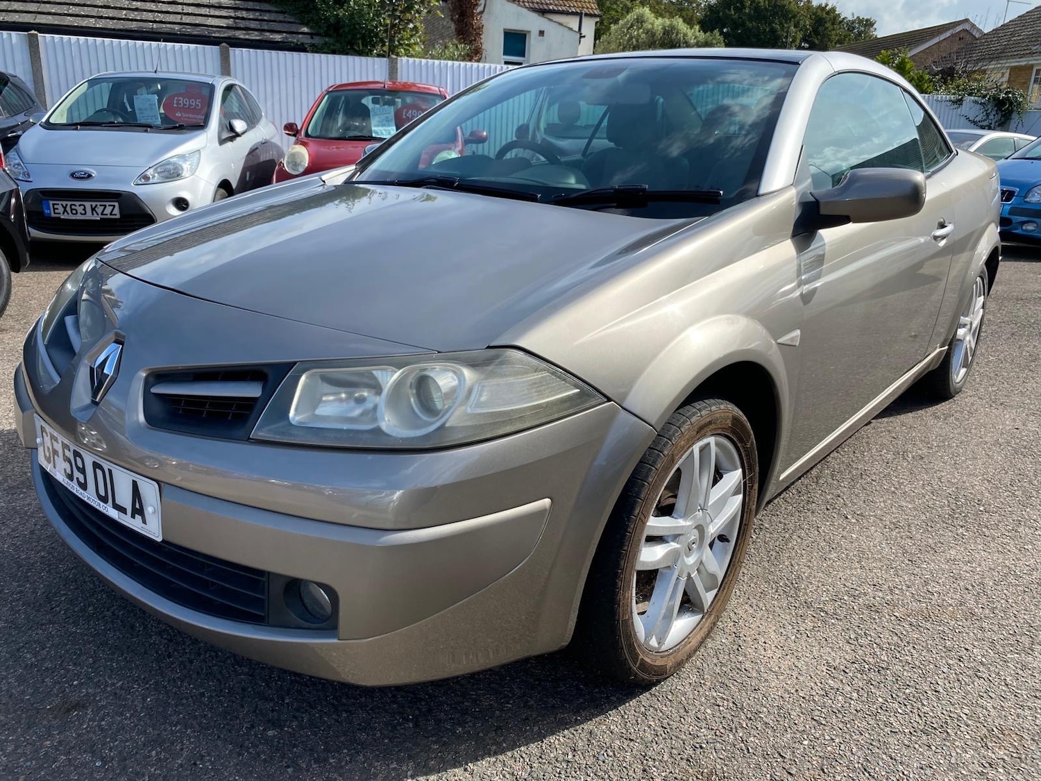 Used Renault Megane 2009 for sale - 76157522: Photo 1