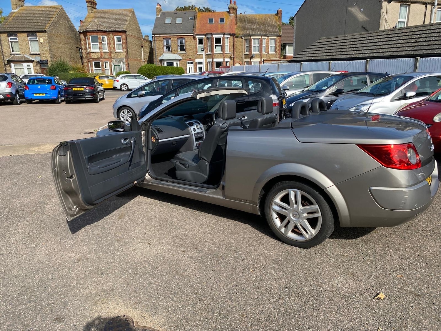 Used Renault Megane 2009 for sale - 76157522: Photo 21