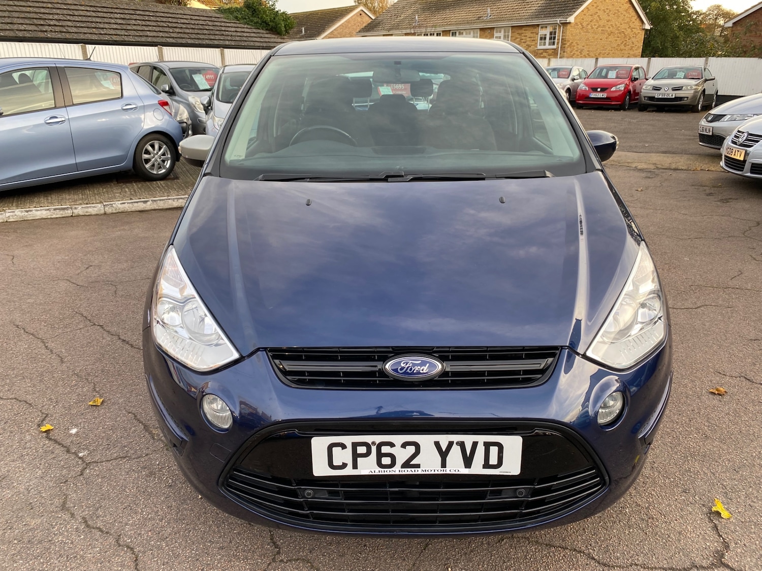 Used Ford S-Max 2012 for sale - 76533639: Photo 4