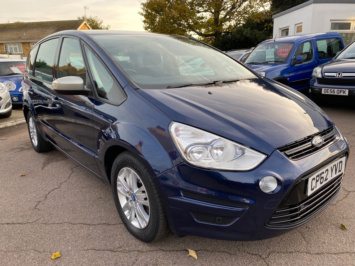 Used Ford S-Max 2012 for sale - 76533639: Photo 5