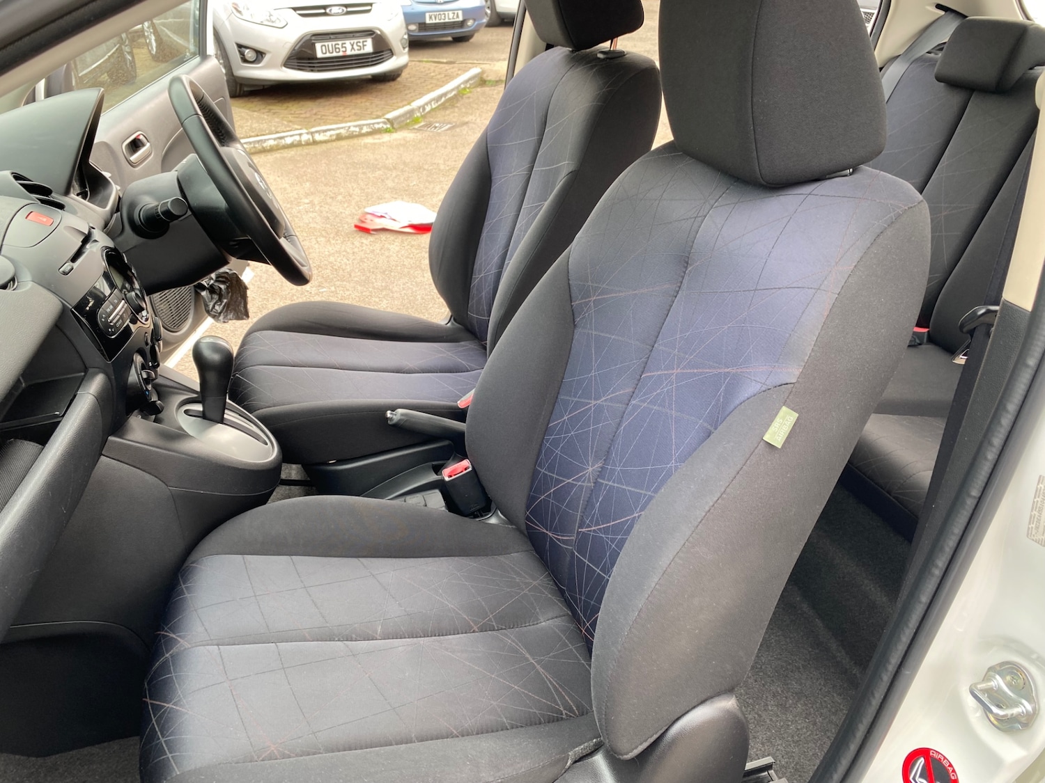 Used Mazda Mazda2 2011 for sale - 77797845: Photo 12