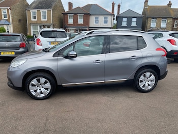 Used Peugeot 2008 2016 for sale - 77749421: Photo