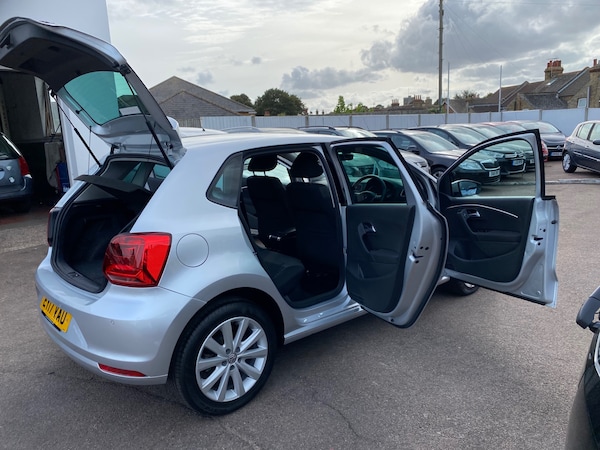 Used Volkswagen Polo 2017 for sale - 75723330: Photo 16