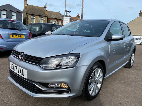 Used Volkswagen Polo 2017 for sale - 75723330: Photo 1
