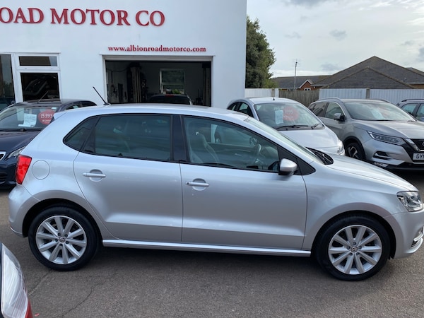 Used Volkswagen Polo 2017 for sale - 75723330: Photo 7