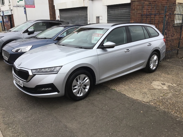 Used Skoda Octavia 2022 for sale - 75626553: Photo 3