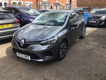 Used Renault Clio 2023 for sale - 78979595: Photo