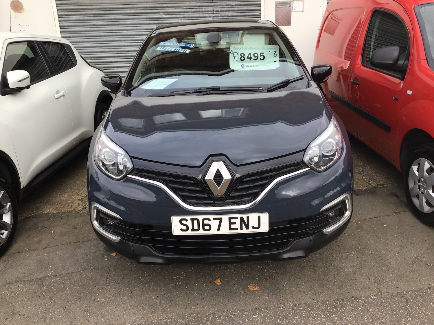 Used Renault Captur 2017 for sale - 76218720: Photo 1