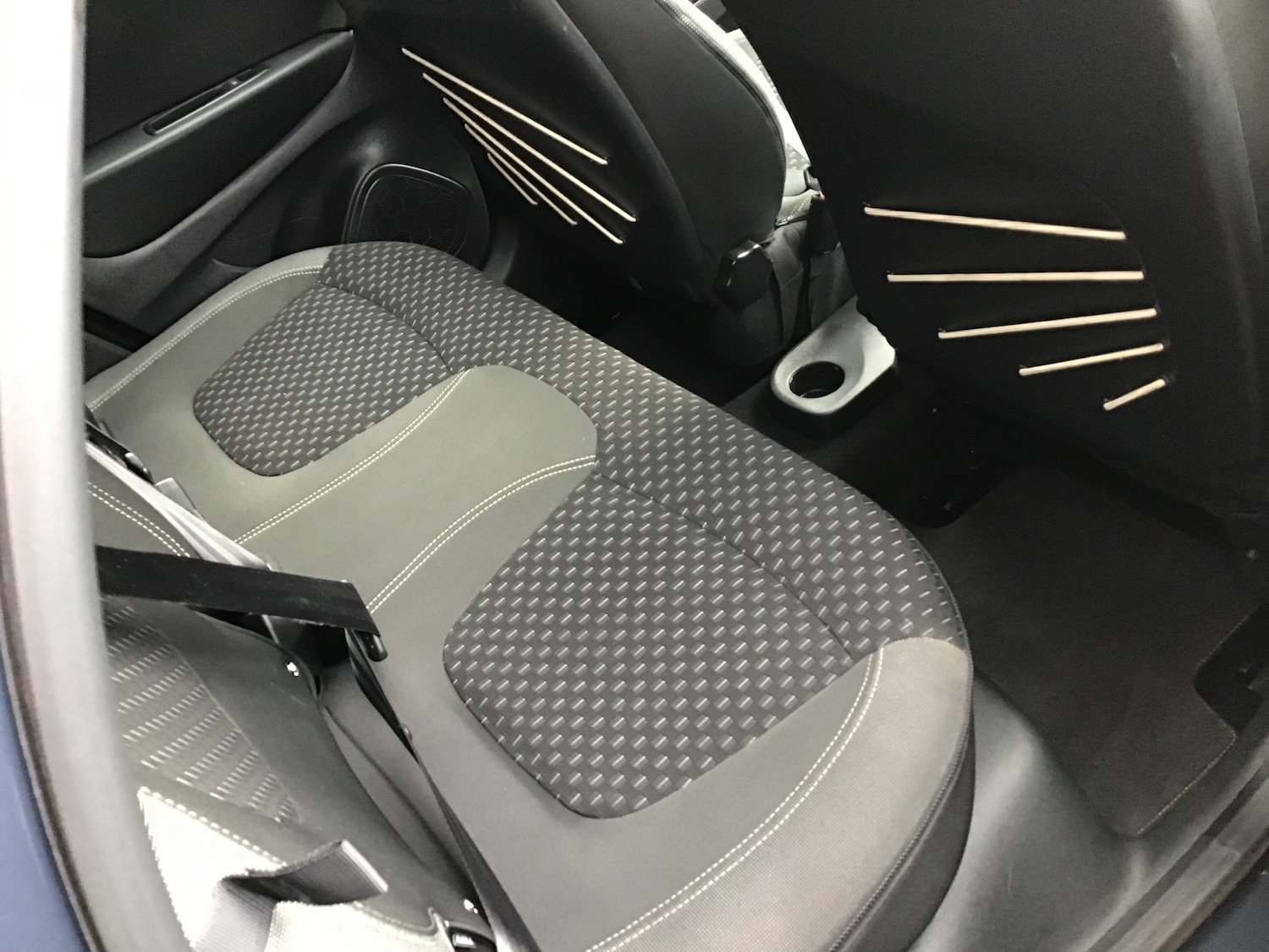 Used Renault Captur 2017 for sale - 76218720: Photo 4