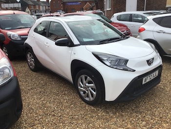 Used Toyota Aygo X 2022 for sale - 76287540: Photo 3