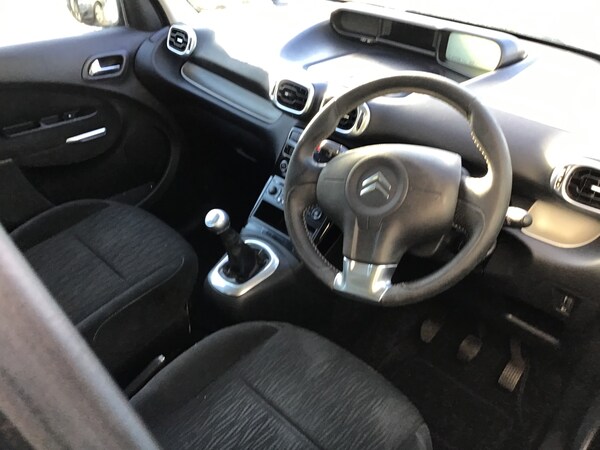 Used Citroen C3 Picasso 2009 for sale - 73099142: Photo 6