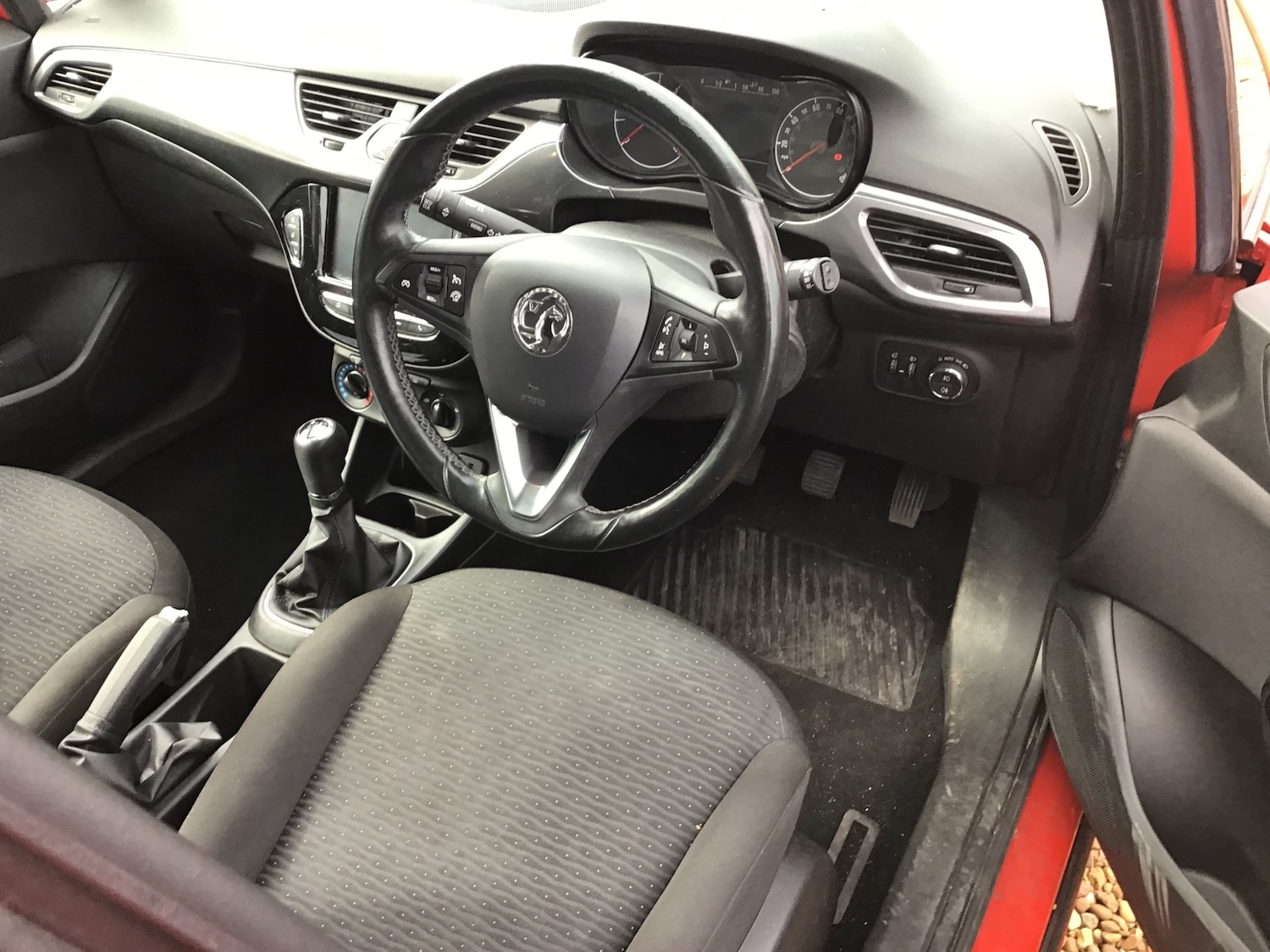 Used Vauxhall Corsa 2016 for sale - 76218725: Photo 4