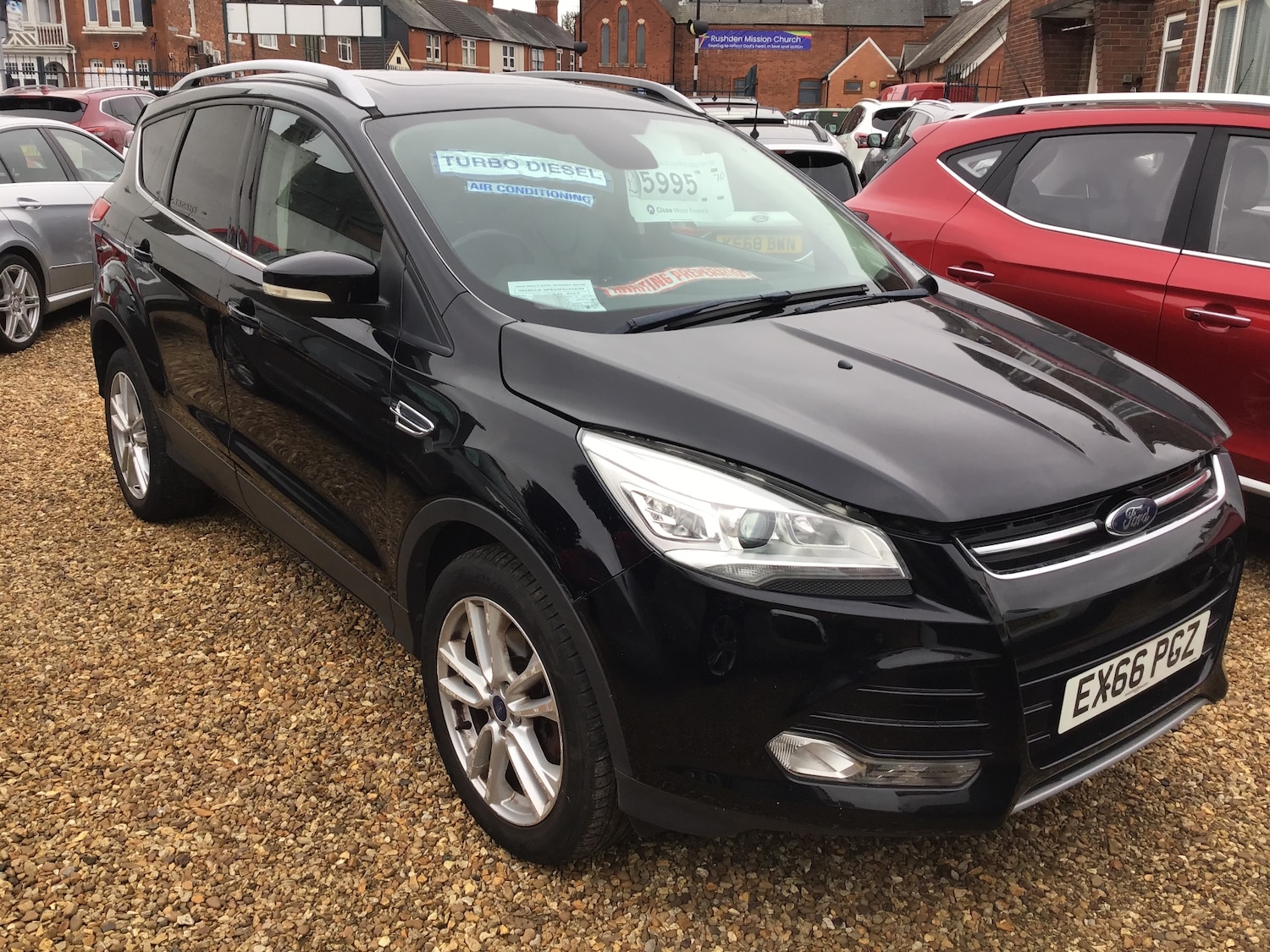 Used Ford Kuga 2016 for sale - 76113861: Photo 2