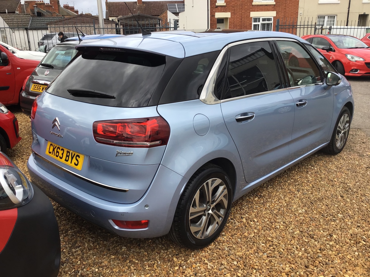 Used Citroen C4 Picasso 2013 for sale - 76352137: Photo 4