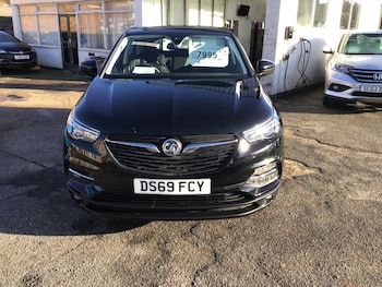 Vauxhall - Grandland X