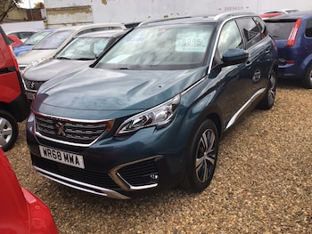 Used Peugeot 5008 2018 for sale - 76329582: Photo