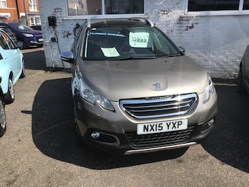 Used Peugeot 2008 2015 for sale - 79080918: Photo