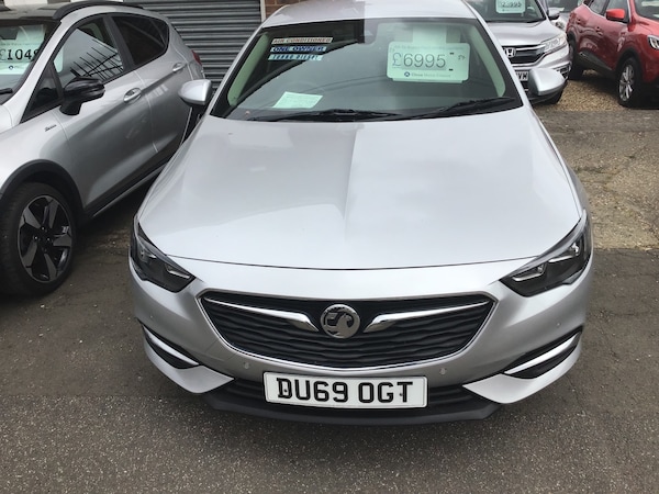Used Vauxhall Insignia 2019 for sale - 75063877: Photo 1