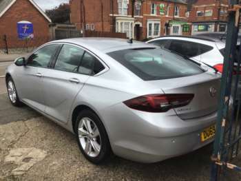 Used Vauxhall Insignia 2019 for sale - 75063877: Photo