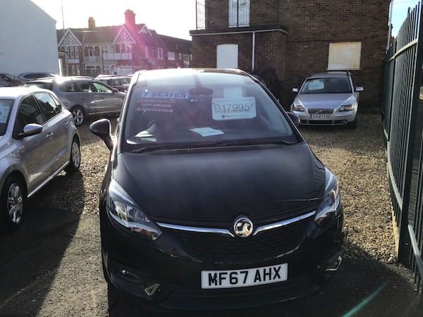 Used Vauxhall Zafira 2017 for sale - 62079344: Photo 1