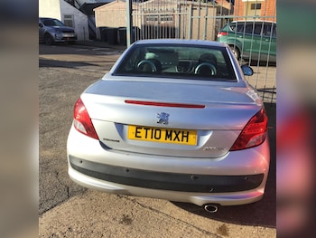 Used Peugeot 207 2010 for sale - 76611162: Photo