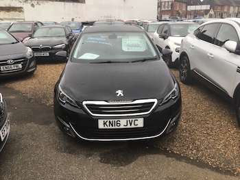 Used Peugeot 308 2016 for sale - 77606819: Photo