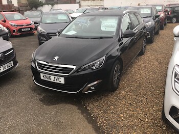 Used Peugeot 308 2016 for sale - 77606819: Photo