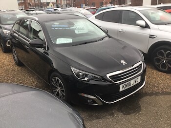 Used Peugeot 308 2016 for sale - 77606819: Photo