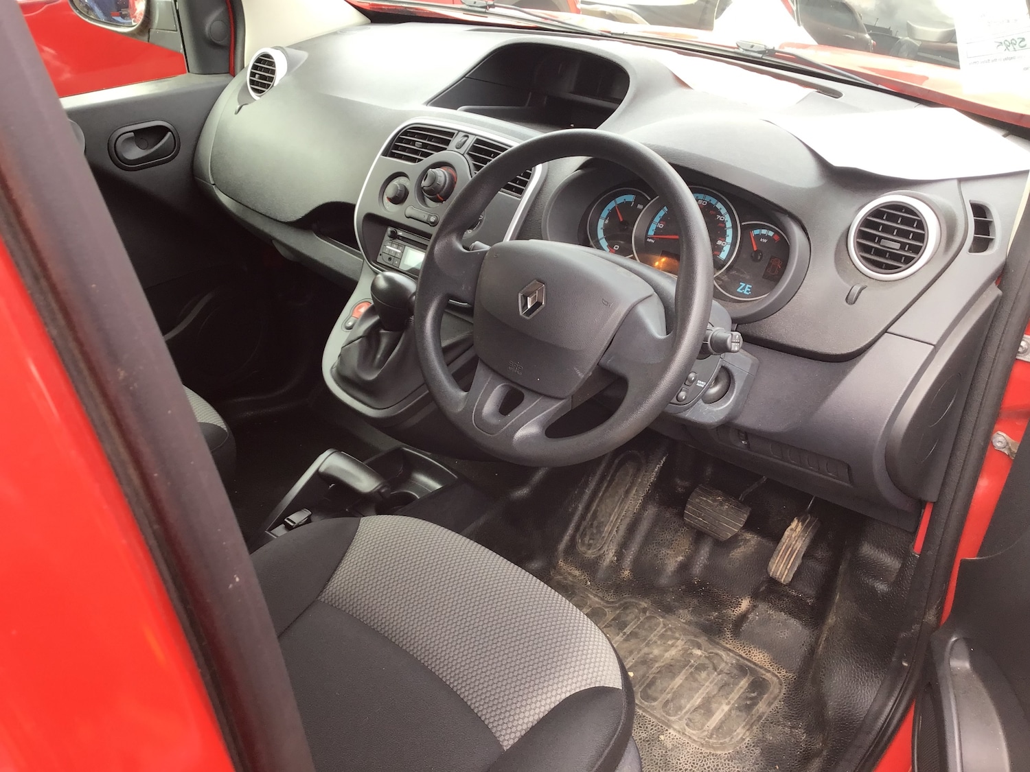 Used Renault Kangoo 2020 for sale - 76113894: Photo 6